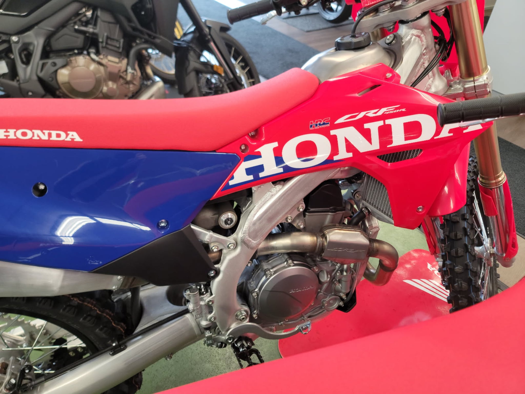 2027 Honda CRF450R Base