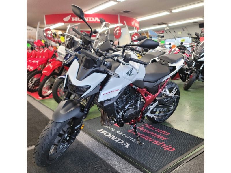 2025 Honda CB750 HORNET Base