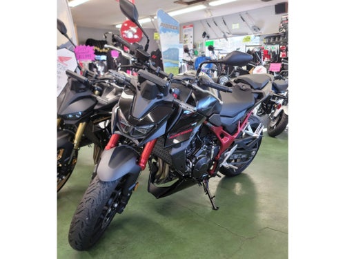 2026 Honda CB750 Hornet E-Clutch Base